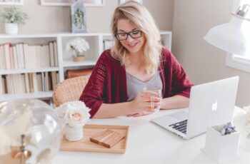 O Cantinho do seu Negócio: Home Office ou Espaço Estratégico Para Ser Mais Eficiente na Gestão do Seu Negócio de Moda